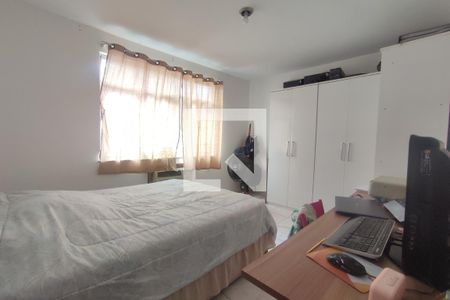 Quarto 1 de apartamento para alugar com 2 quartos, 64m² em Pechincha, Rio de Janeiro