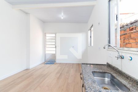 Sala/Cozinha de casa para alugar com 2 quartos, 100m² em Jardim Nossa Senhora do Carmo, São Paulo