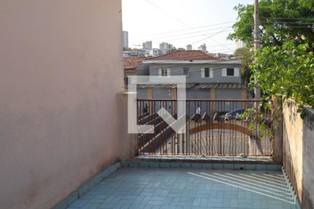 Varanda de casa para alugar com 4 quartos, 120m² em Jardim Vila Galvao, Guarulhos