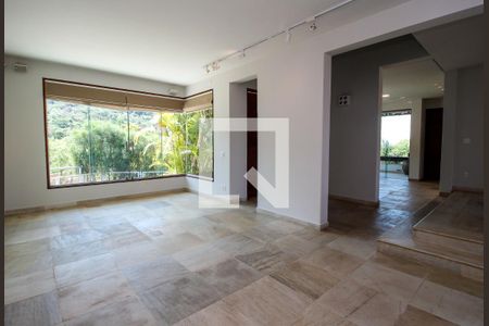 Sala de casa à venda com 4 quartos, 400m² em Vile de Montagne, Nova Lima