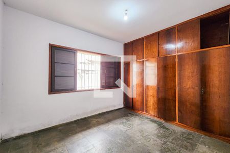 Quarto 1 de casa para alugar com 3 quartos, 200m² em Centro, Jacareí