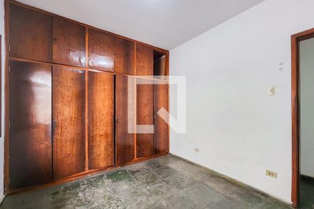 Quarto 1 de casa para alugar com 3 quartos, 200m² em Centro, Jacareí