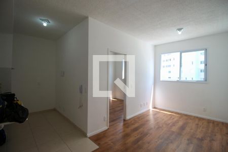 Sala de apartamento para alugar com 2 quartos, 42m² em Vila São Paulo, Ferraz de Vasconcelos