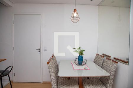 Sala de apartamento à venda com 2 quartos, 42m² em Itaquaciara, Diadema