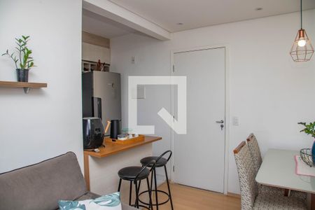 Sala de apartamento à venda com 2 quartos, 42m² em Itaquaciara, Diadema