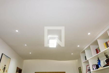 Sala de casa à venda com 3 quartos, 293m² em Quintino Bocaiúva, Rio de Janeiro