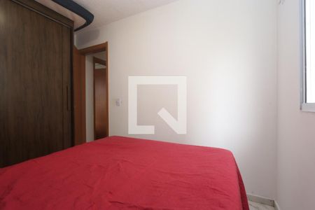 Quarto de apartamento à venda com 2 quartos, 42m² em Vila Suzana, São Paulo