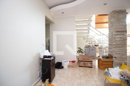 Sala 2 de casa para alugar com 3 quartos, 400m² em Taguatinga , Brasília