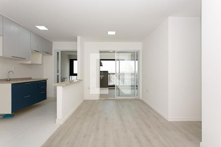 Sala de apartamento para alugar com 3 quartos, 85m² em Vila Zilda, São Paulo