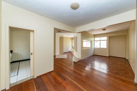 Sala 2 de apartamento para alugar com 3 quartos, 170m² em Sion, Belo Horizonte