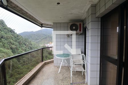 Varanda de apartamento para alugar com 3 quartos, 92m² em Enseada, Guarujá