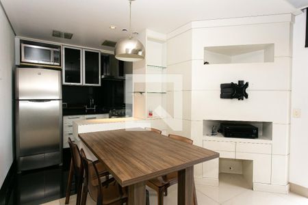 Sala de apartamento para alugar com 2 quartos, 70m² em Vila Gomes Cardim, São Paulo