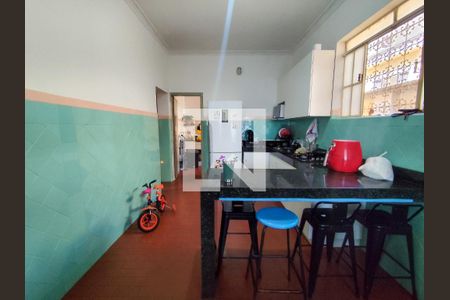 Cozinha Casa1 de casa à venda com 10 quartos, 396m² em Esplanada, Belo Horizonte