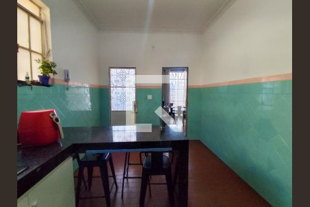 Cozinha Casa1 de casa à venda com 10 quartos, 396m² em Esplanada, Belo Horizonte