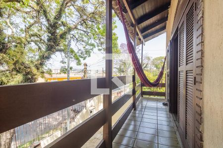 Varanda de casa à venda com 2 quartos, 180m² em Partenon, Porto Alegre