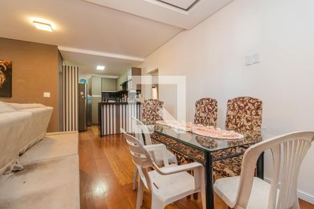 Sala de casa à venda com 2 quartos, 180m² em Partenon, Porto Alegre