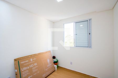 Quarto 2 de apartamento para alugar com 2 quartos, 45m² em Parque Sao Vicente, Mauá