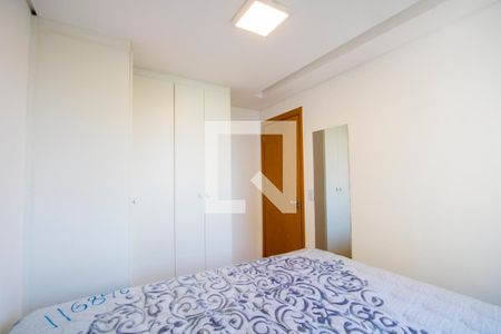 Quarto 1 de apartamento para alugar com 2 quartos, 45m² em Parque Sao Vicente, Mauá