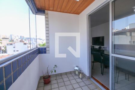 Varanda de apartamento à venda com 4 quartos, 140m² em Vila Paris, Belo Horizonte