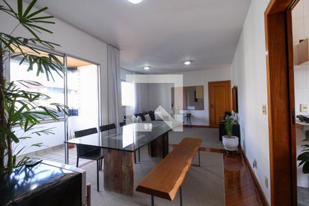 Sala de apartamento à venda com 4 quartos, 140m² em Vila Paris, Belo Horizonte