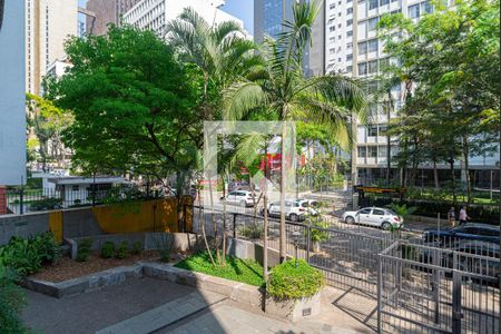 Vista da Sala de apartamento para alugar com 3 quartos, 94m² em Jardim Paulista, São Paulo