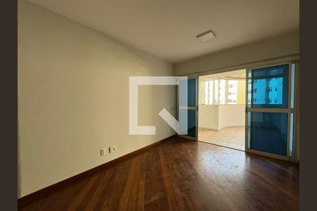 Sala de apartamento para alugar com 3 quartos, 140m² em Asa Norte, Brasília