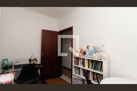 Quarto 2 de casa à venda com 2 quartos, 125m² em Vila Paranagua, São Paulo