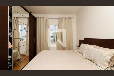 Quarto 1 de casa à venda com 2 quartos, 125m² em Vila Paranagua, São Paulo