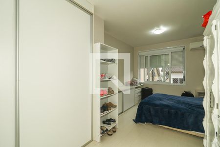 Quarto Suíte de casa de condomínio para alugar com 3 quartos, 180m² em Jardim Carvalho, Porto Alegre