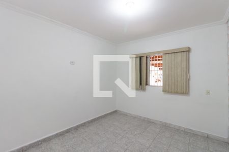 Quarto 3 de casa para alugar com 3 quartos, 100m² em Jardim Santo Antonio, São Paulo