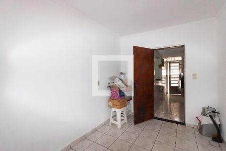 Quarto 1 de casa para alugar com 3 quartos, 90m² em Jardim Santo Antonio, São Paulo