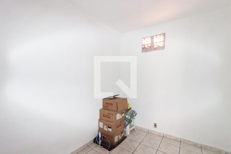 Quarto 1 de casa para alugar com 3 quartos, 90m² em Jardim Santo Antonio, São Paulo