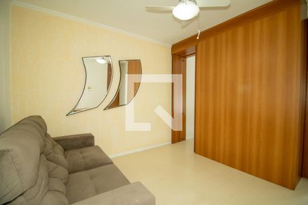 Sala de apartamento para alugar com 1 quarto, 43m² em Petrópolis, Porto Alegre