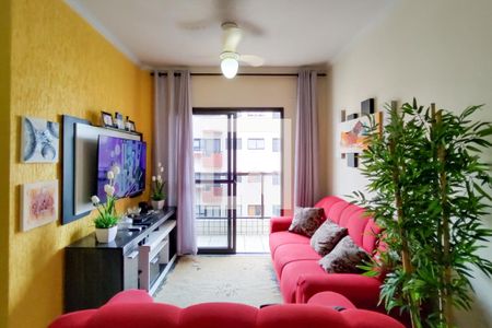 Sala de apartamento para alugar com 2 quartos, 70m² em Guilhermina, Praia Grande