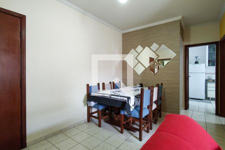 Sala de apartamento para alugar com 2 quartos, 70m² em Guilhermina, Praia Grande