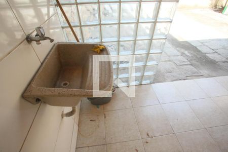 Casa de condomínio à venda com 120m², 3 quartos e 2 vagas Casa de condomínio à venda com 120m², 3 quartos e 2 vagasÁrea de Serviço