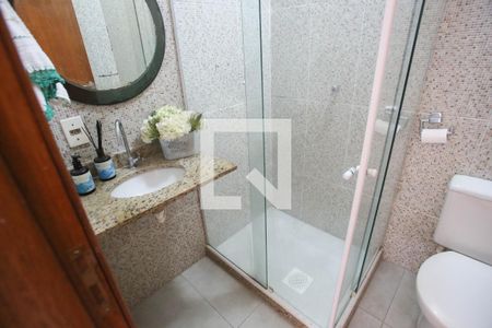 Casa de condomínio à venda com 120m², 3 quartos e 2 vagas Casa de condomínio à venda com 120m², 3 quartos e 2 vagasBanheiro da Copa