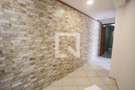 Casa de condomínio à venda com 120m², 3 quartos e 2 vagas Casa de condomínio à venda com 120m², 3 quartos e 2 vagasCorredor Superior