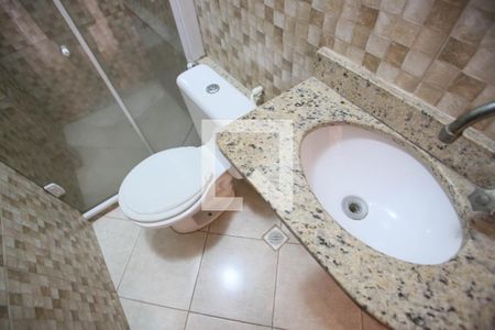 Casa de condomínio à venda com 120m², 3 quartos e 2 vagas Casa de condomínio à venda com 120m², 3 quartos e 2 vagasBanheiro Social