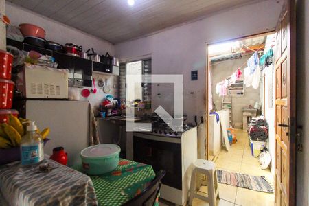 Casa à venda com 210m², 5 quartos e 1 vaga Casa à venda com 210m², 5 quartos e 1 vagaCozinha 4