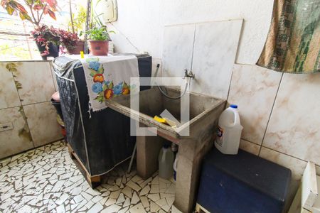 Casa à venda com 210m², 5 quartos e 1 vaga Casa à venda com 210m², 5 quartos e 1 vagaÁrea de Serviço