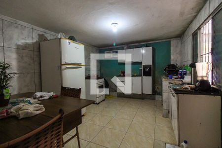 Casa à venda com 210m², 5 quartos e 1 vaga Casa à venda com 210m², 5 quartos e 1 vagaCozinha 1