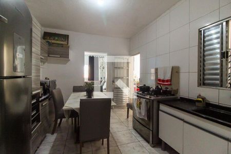 Casa à venda com 210m², 5 quartos e 1 vaga Casa à venda com 210m², 5 quartos e 1 vagaCozinha 2