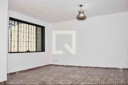 Sala de casa para alugar com 3 quartos, 200m² em Jardim Sao Ricardo, São Paulo