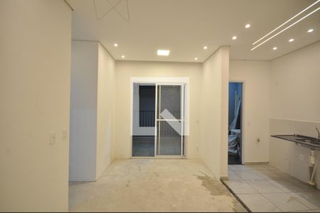 Sala de apartamento para alugar com 2 quartos, 43m² em Vila Guilherme, São Paulo