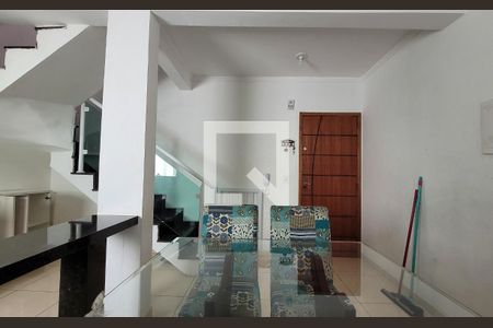 Sala de apartamento para alugar com 2 quartos, 100m² em Utinga, Santo André