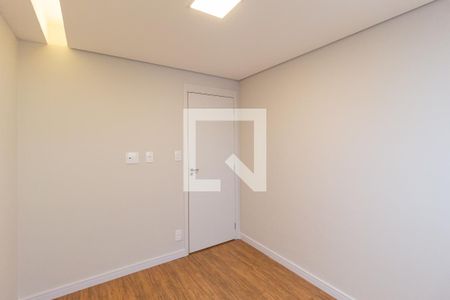 Quarto 2 de apartamento para alugar com 2 quartos, 40m² em Vila da Oportunidade, Carapicuíba