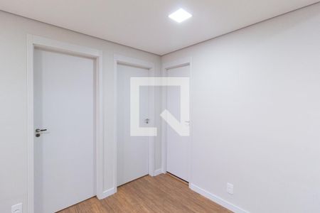 Sala de apartamento para alugar com 2 quartos, 40m² em Vila da Oportunidade, Carapicuíba