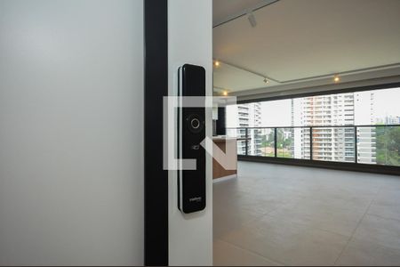 Sala de apartamento para alugar com 2 quartos, 142m² em Jardim Morumbi, São Paulo