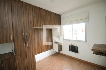 Quarto 1 de apartamento para alugar com 2 quartos, 48m² em Irajá, Rio de Janeiro